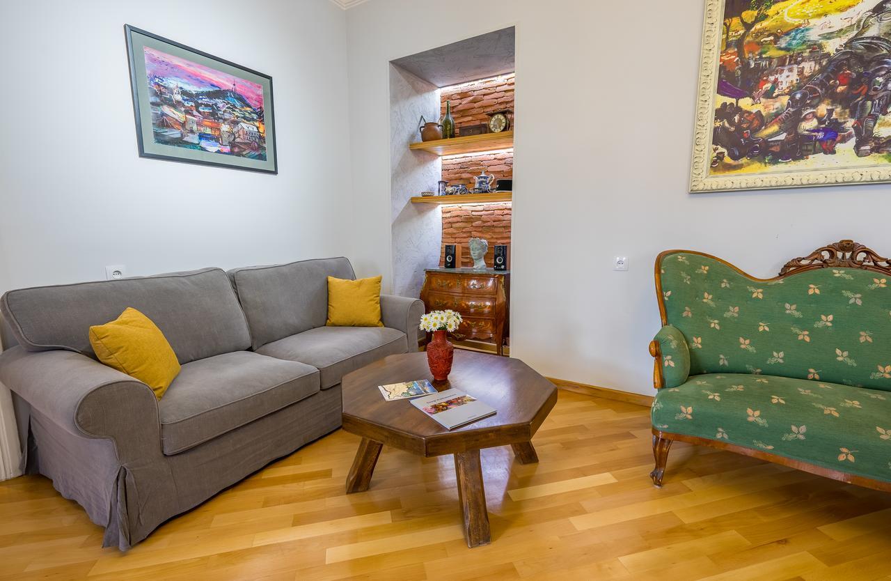 Gallery Apartment Tbilisi Esterno foto