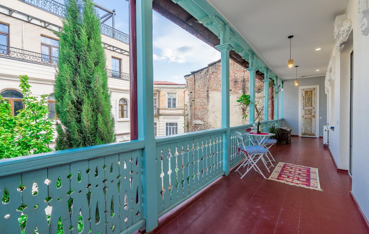 Gallery Apartment Tbilisi Esterno foto